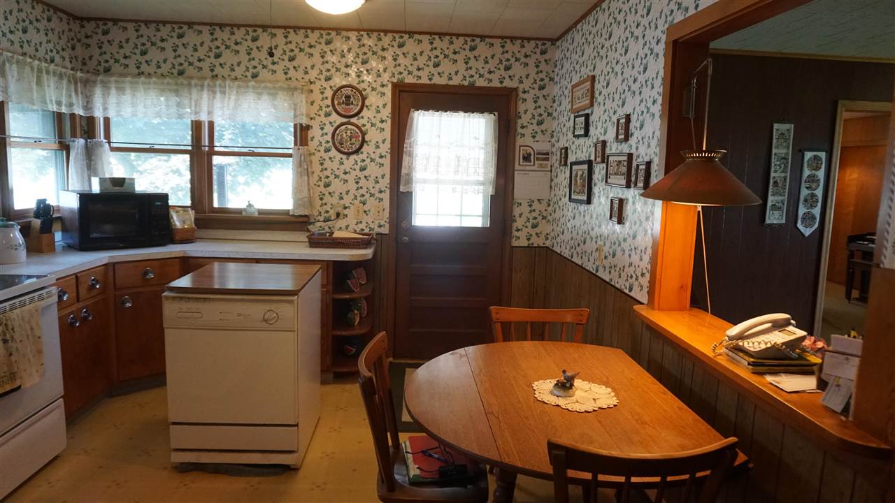 520 Washington Avenue Nichols IA 52766