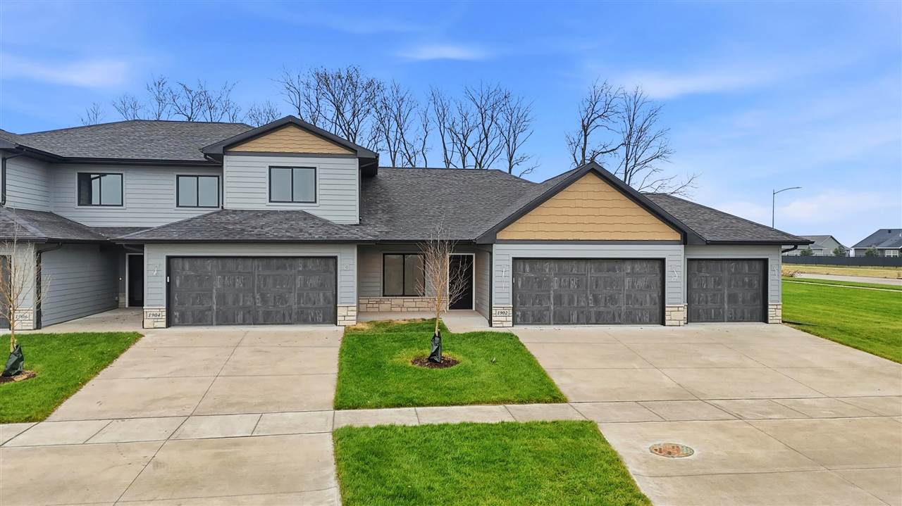 1902 Croell Avenue Tiffin IA 52340