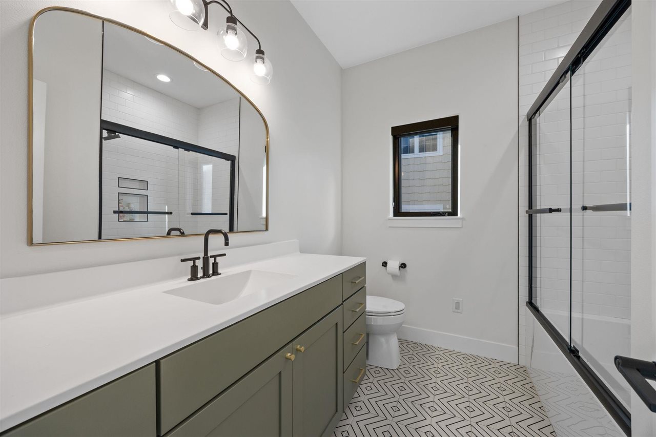 1223 Tamarack Trail Iowa City IA 52245