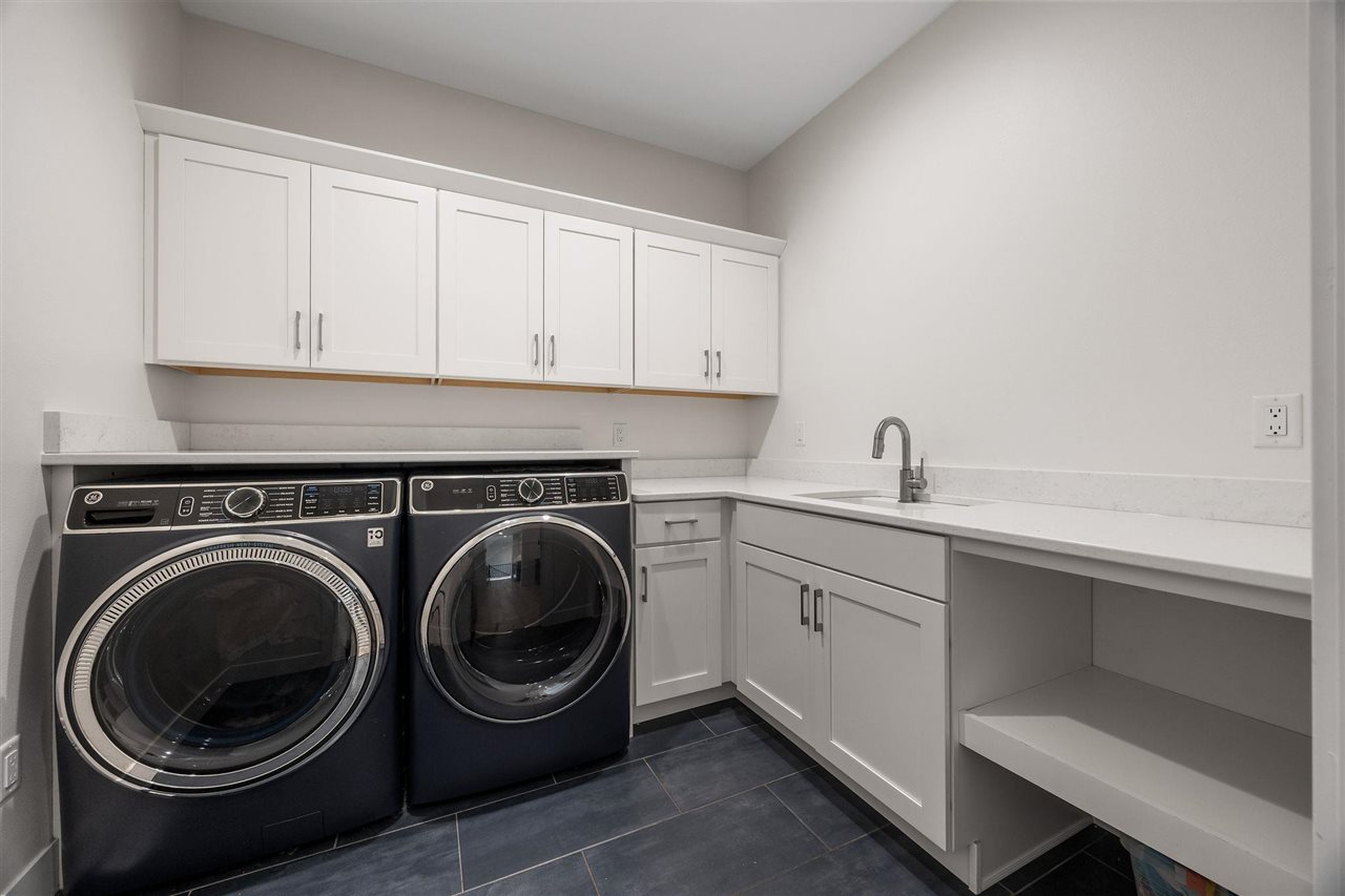 1223 Tamarack Trail Iowa City IA 52245