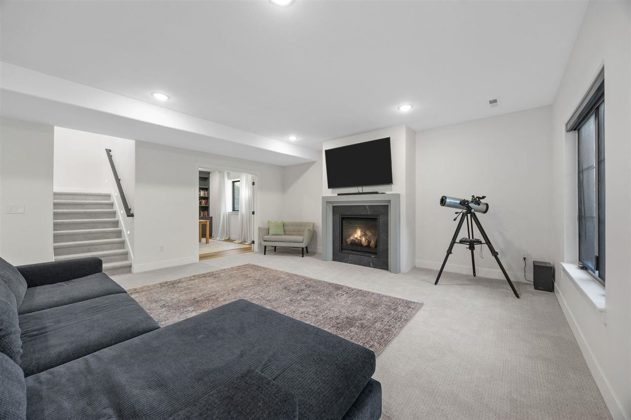 1223 Tamarack Trail Iowa City IA 52245