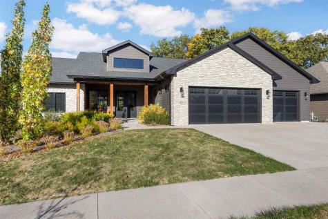 1223 Tamarack Trail Iowa City IA 52245