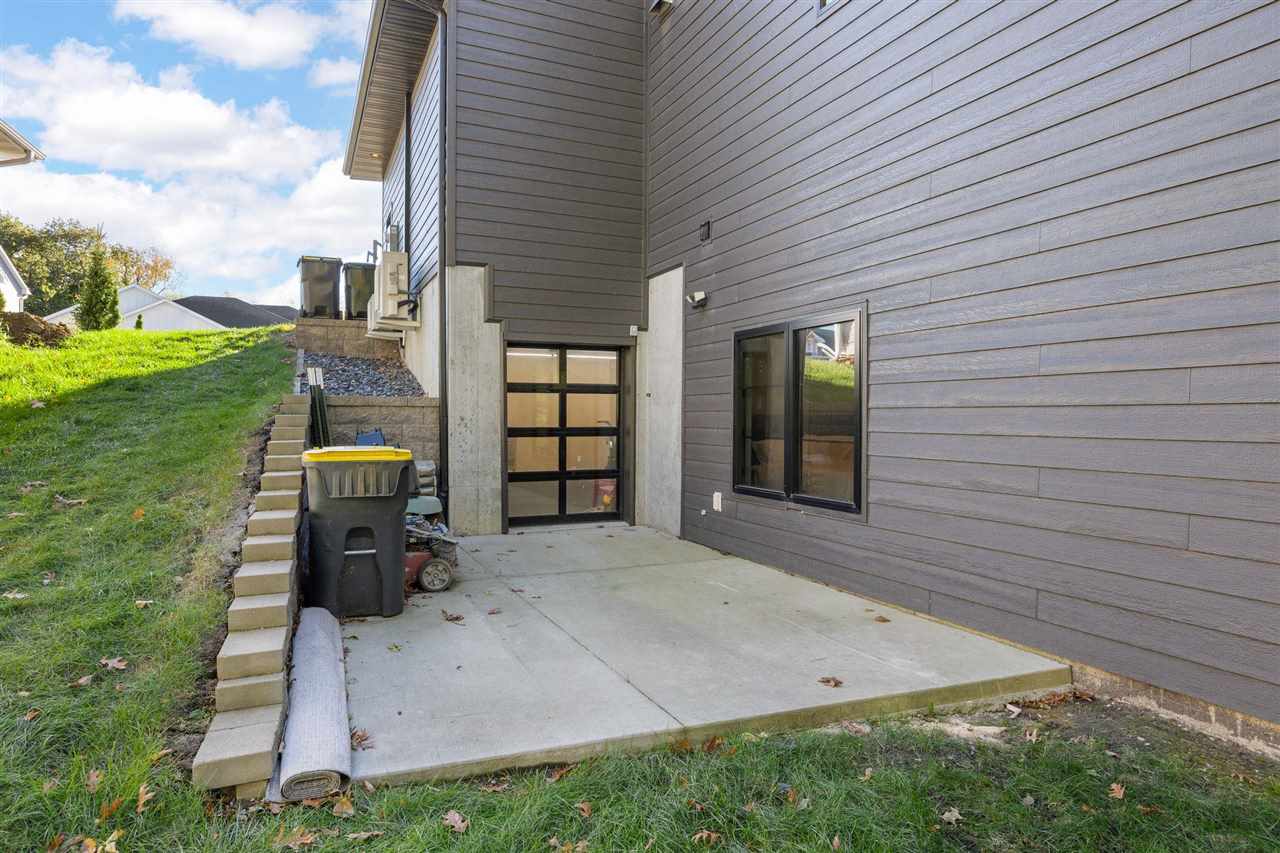 1223 Tamarack Trail Iowa City IA 52245
