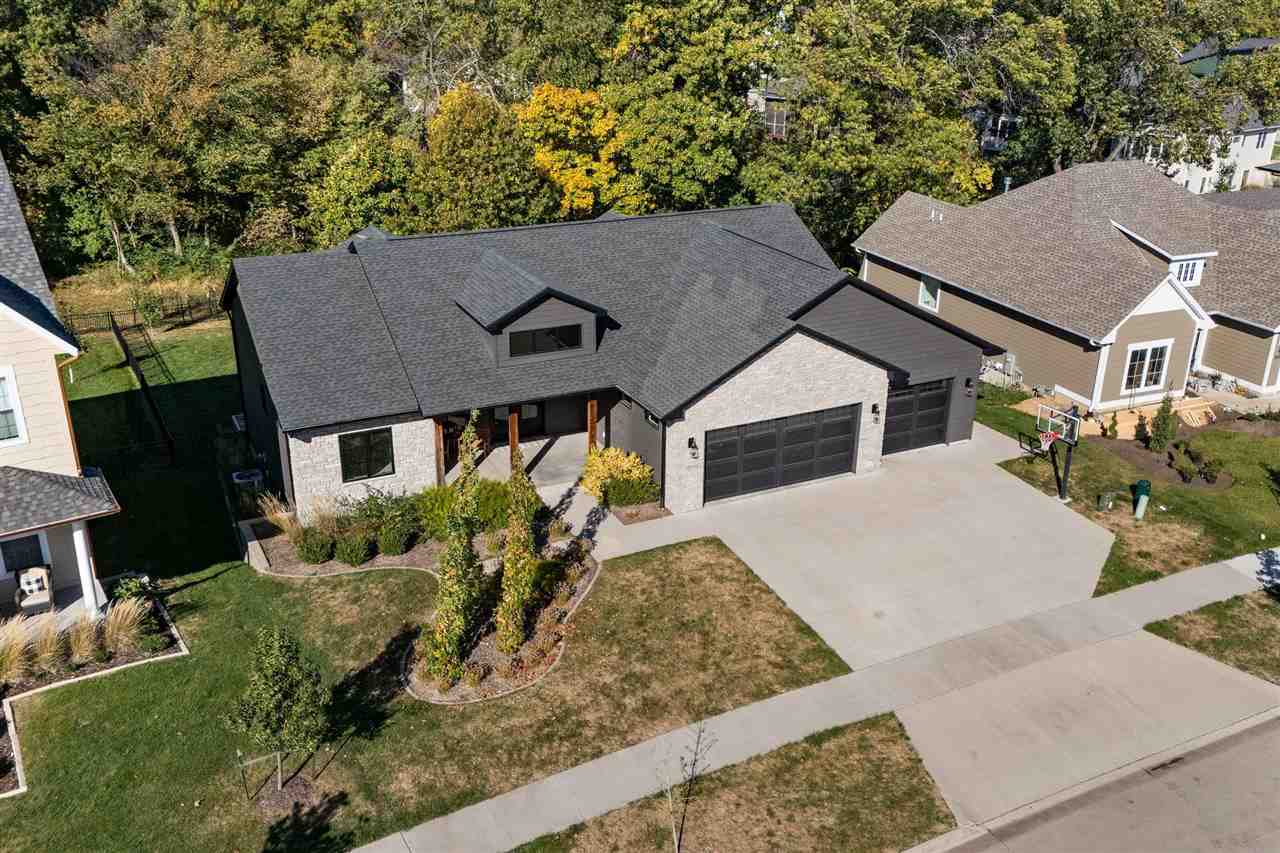 1223 Tamarack Trail Iowa City IA 52245