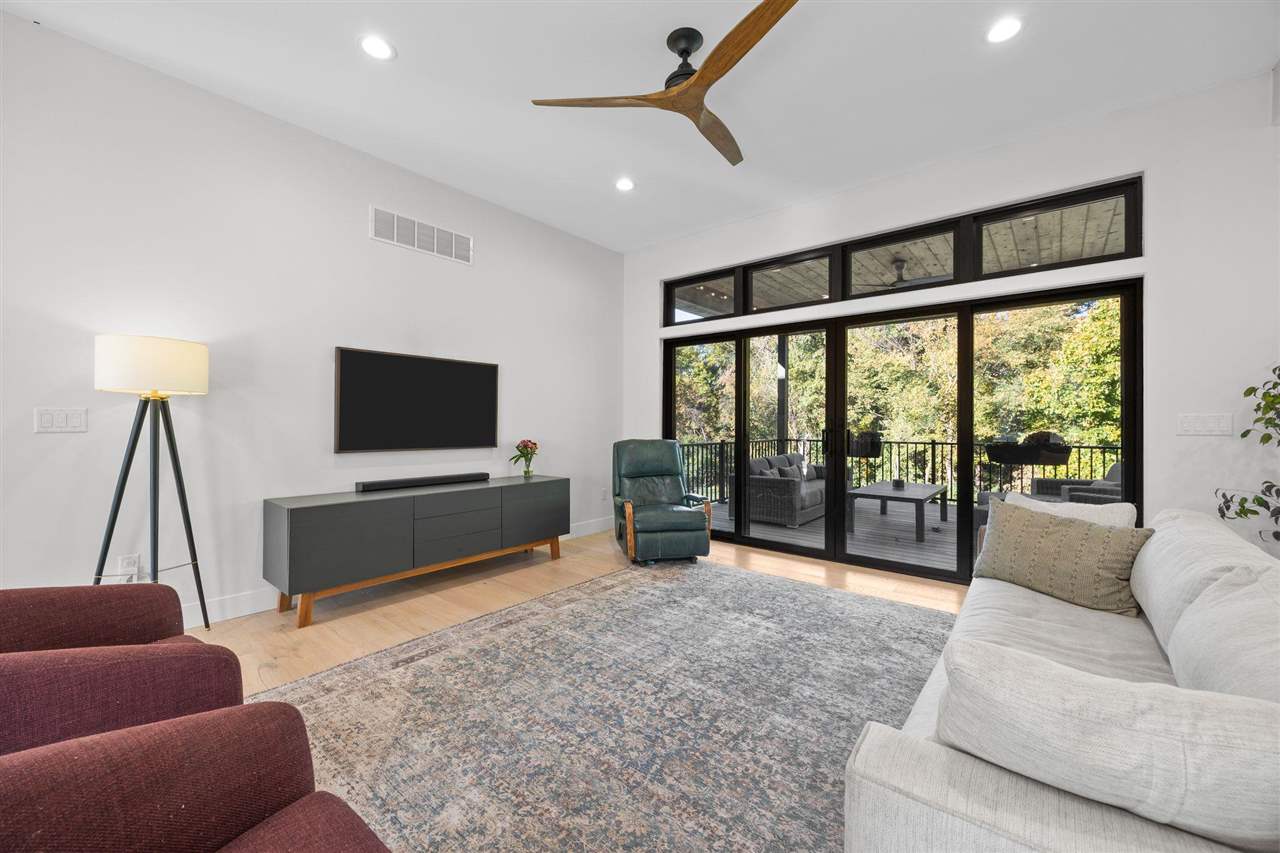 1223 Tamarack Trail Iowa City IA 52245