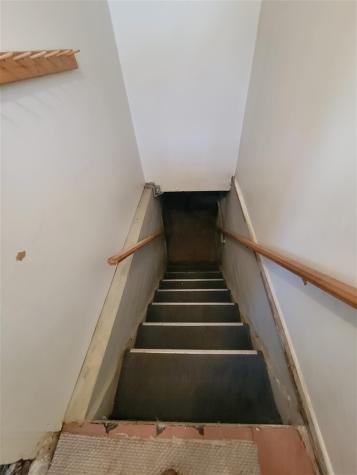 218 E Main Street Oxford IA 52322