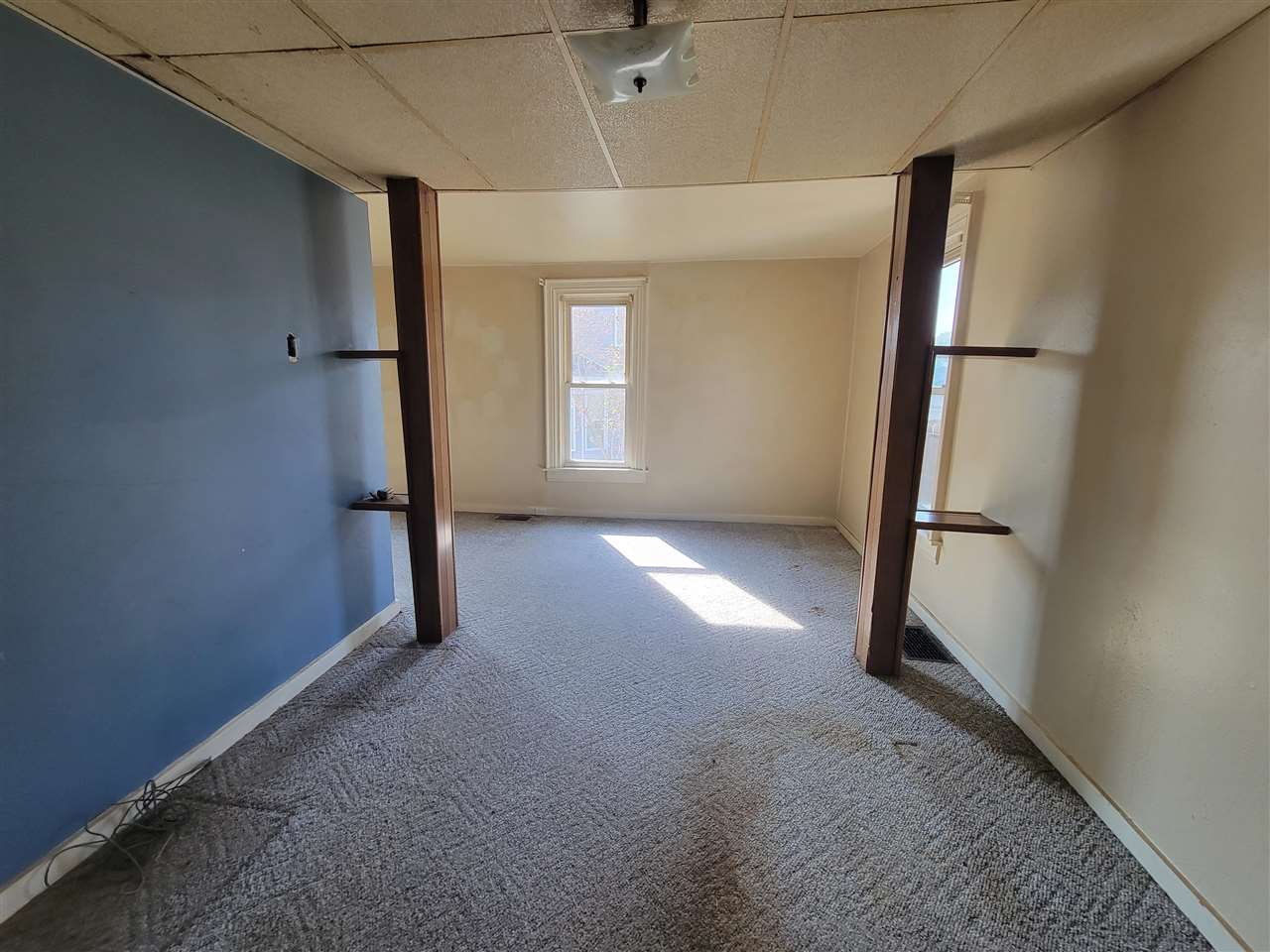 218 E Main Street Oxford IA 52322