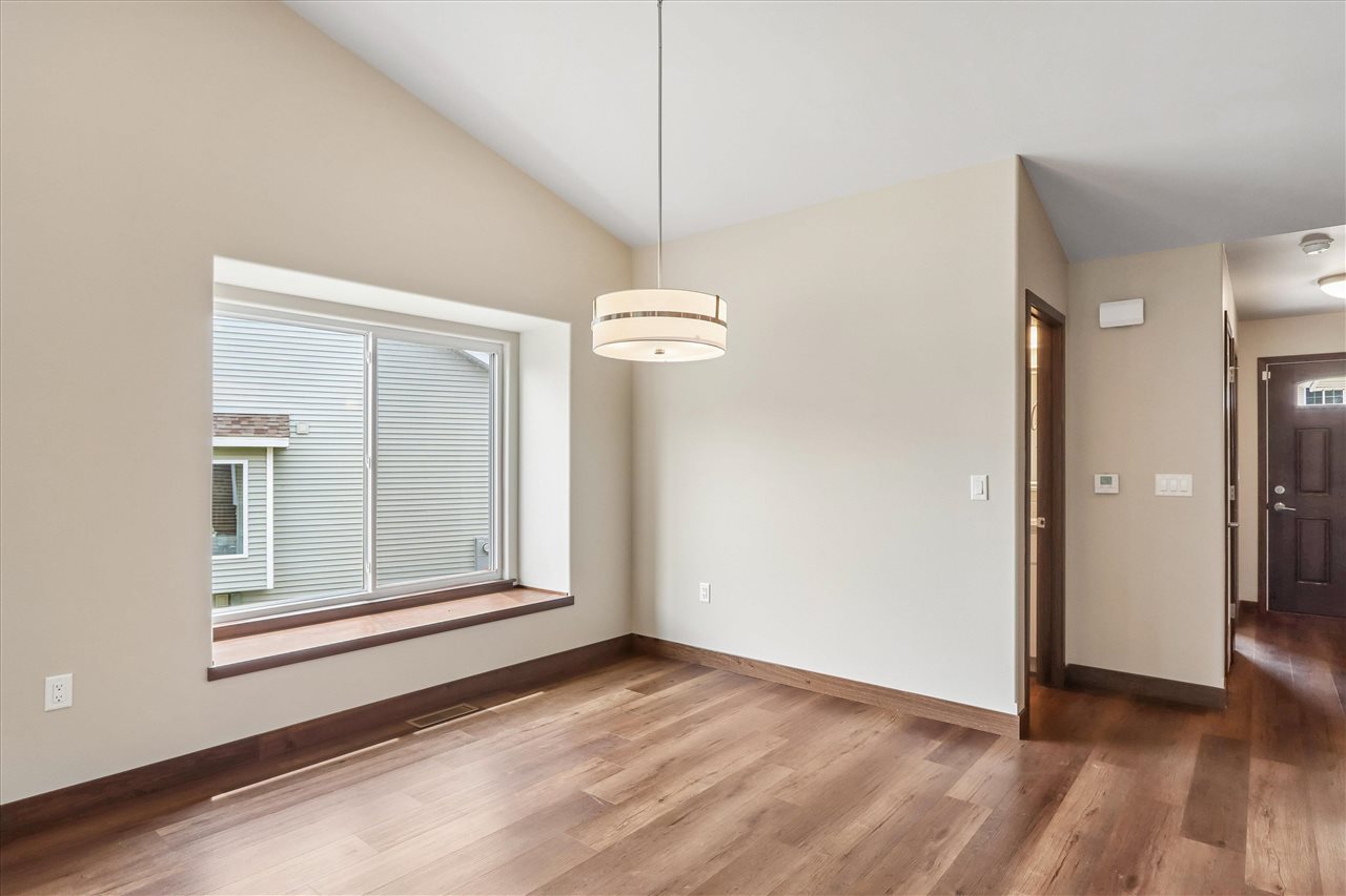 620 Creekside Drive Tiffin IA 52340
