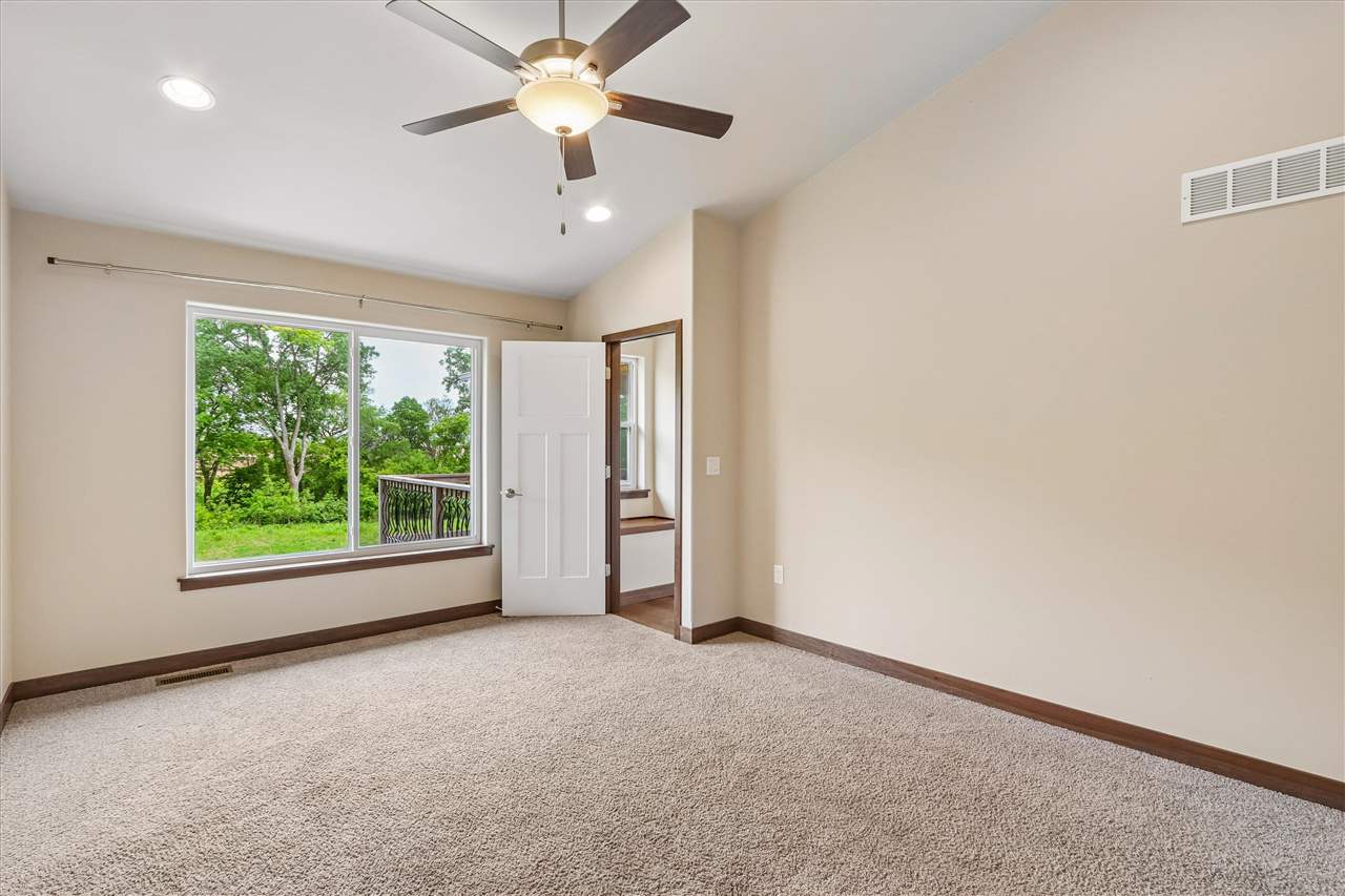 620 Creekside Drive Tiffin IA 52340