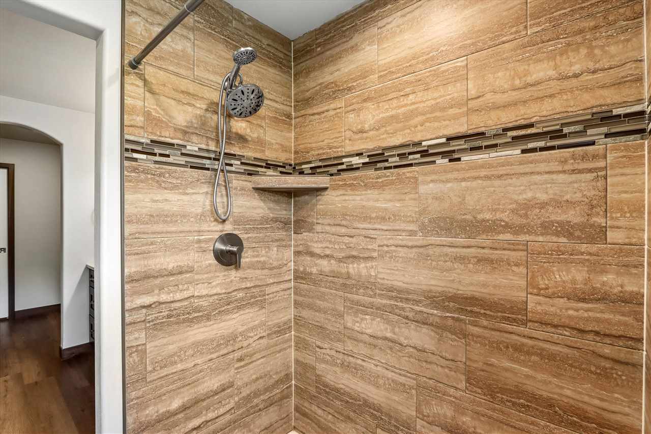 620 Creekside Drive Tiffin IA 52340