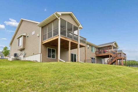 620 Creekside Drive Tiffin IA 52340