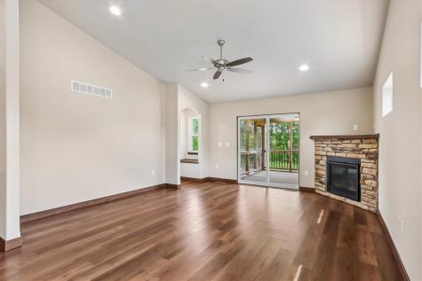 620 Creekside Drive Tiffin IA 52340