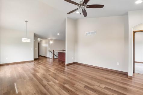 620 Creekside Drive Tiffin IA 52340