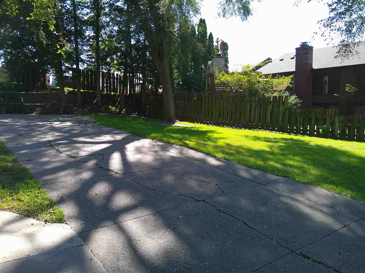 306 Parham Street Muscatine IA 52761