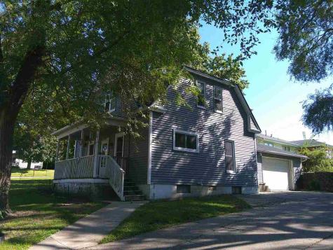 306 Parham Street Muscatine IA 52761