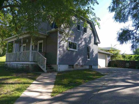 306 Parham Street Muscatine IA 52761