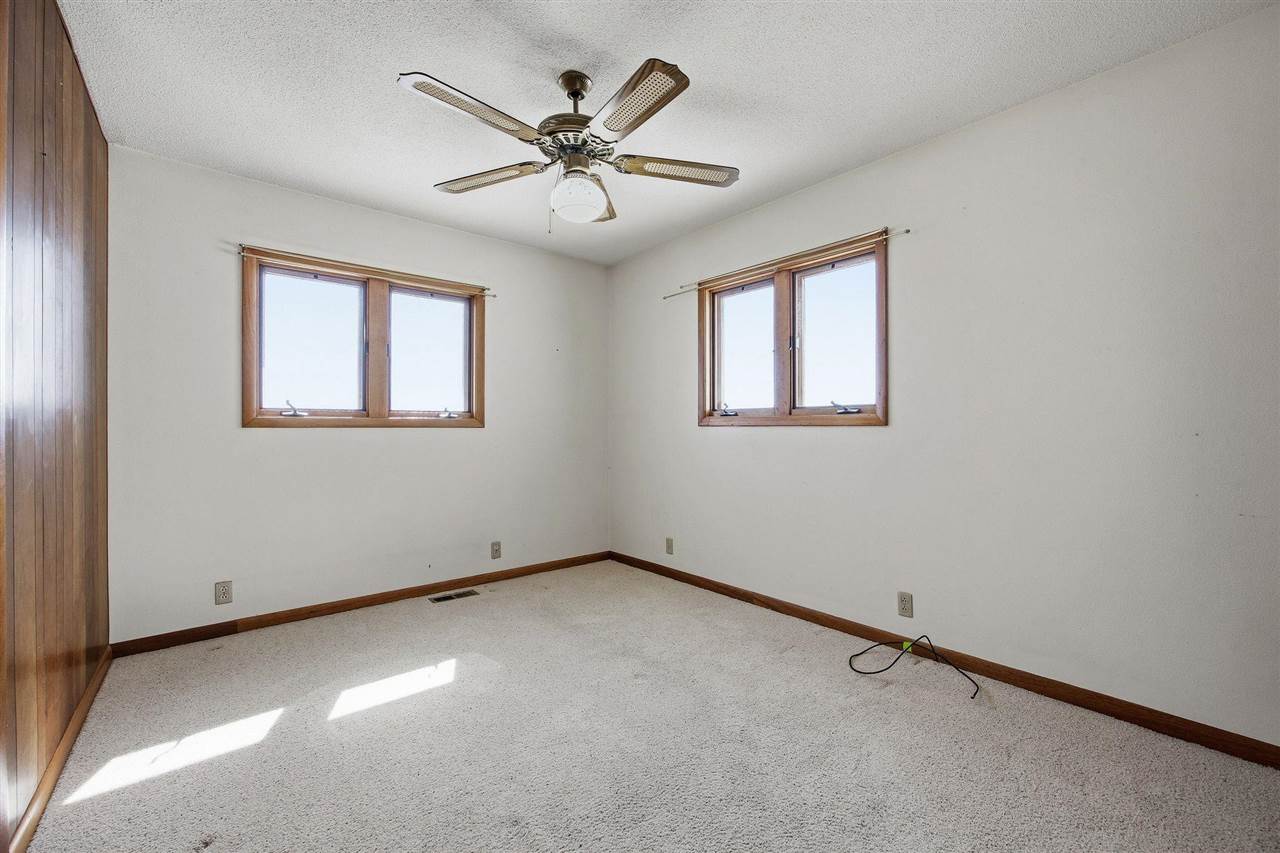 4610 200th Street Deep River IA 52222