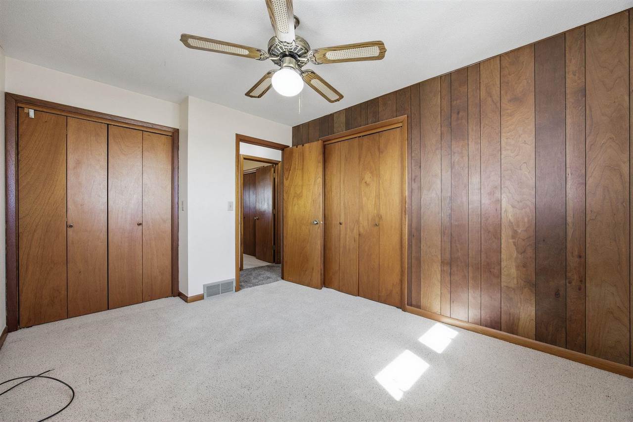 4610 200th Street Deep River IA 52222