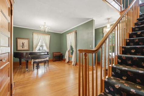 601 S Iowa Washington IA 52353