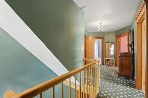 601 S Iowa Washington IA 52353
