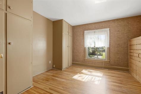 601 S Iowa Washington IA 52353