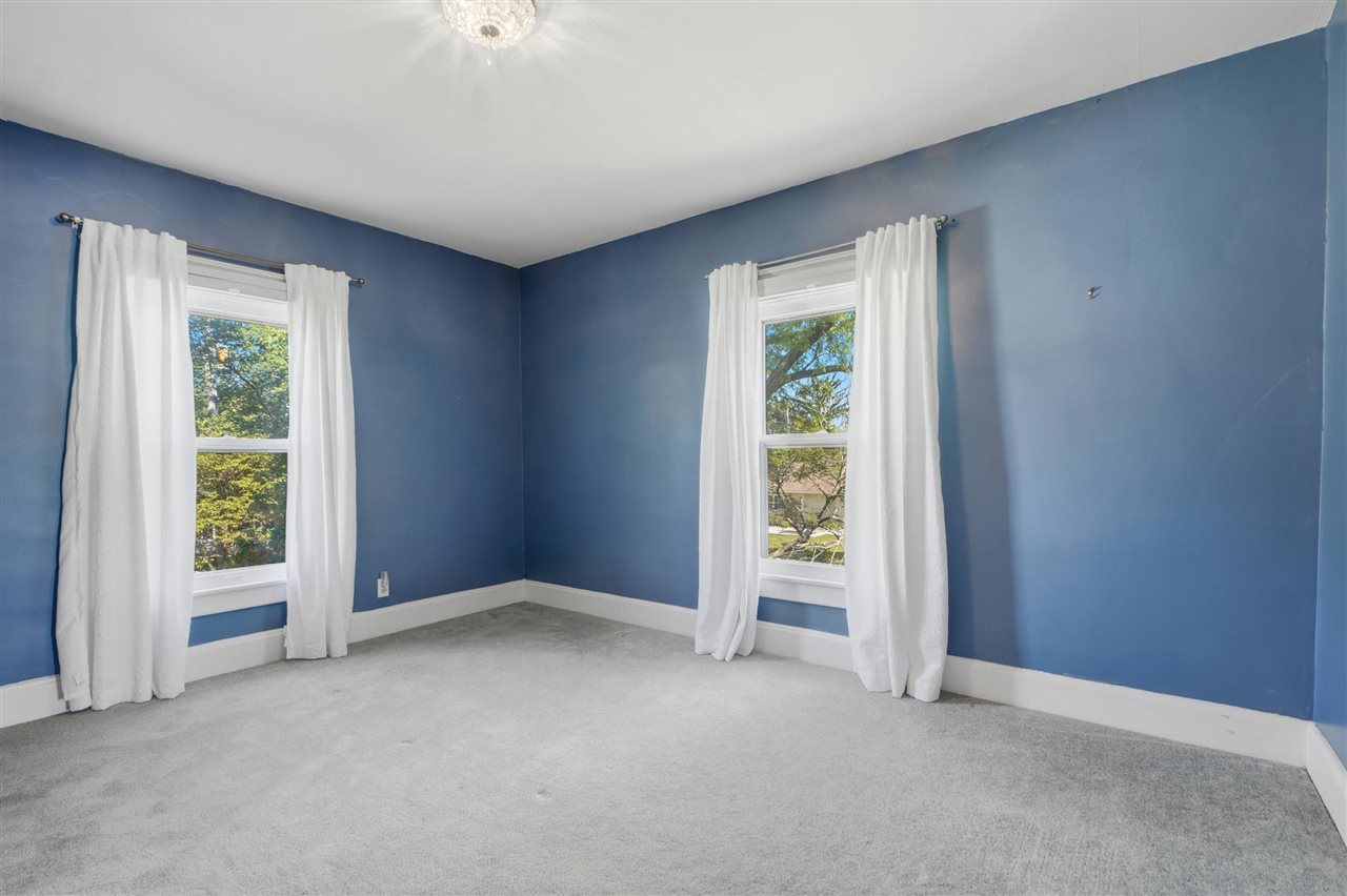 601 S Iowa Washington IA 52353