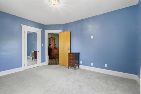601 S Iowa Washington IA 52353