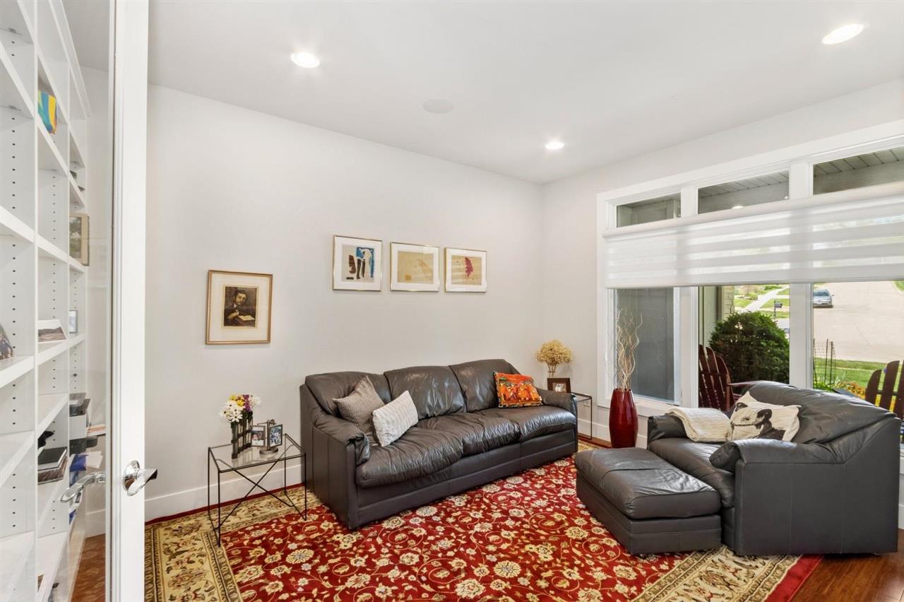 2000 Forest Hill Circle Coralville IA 52241