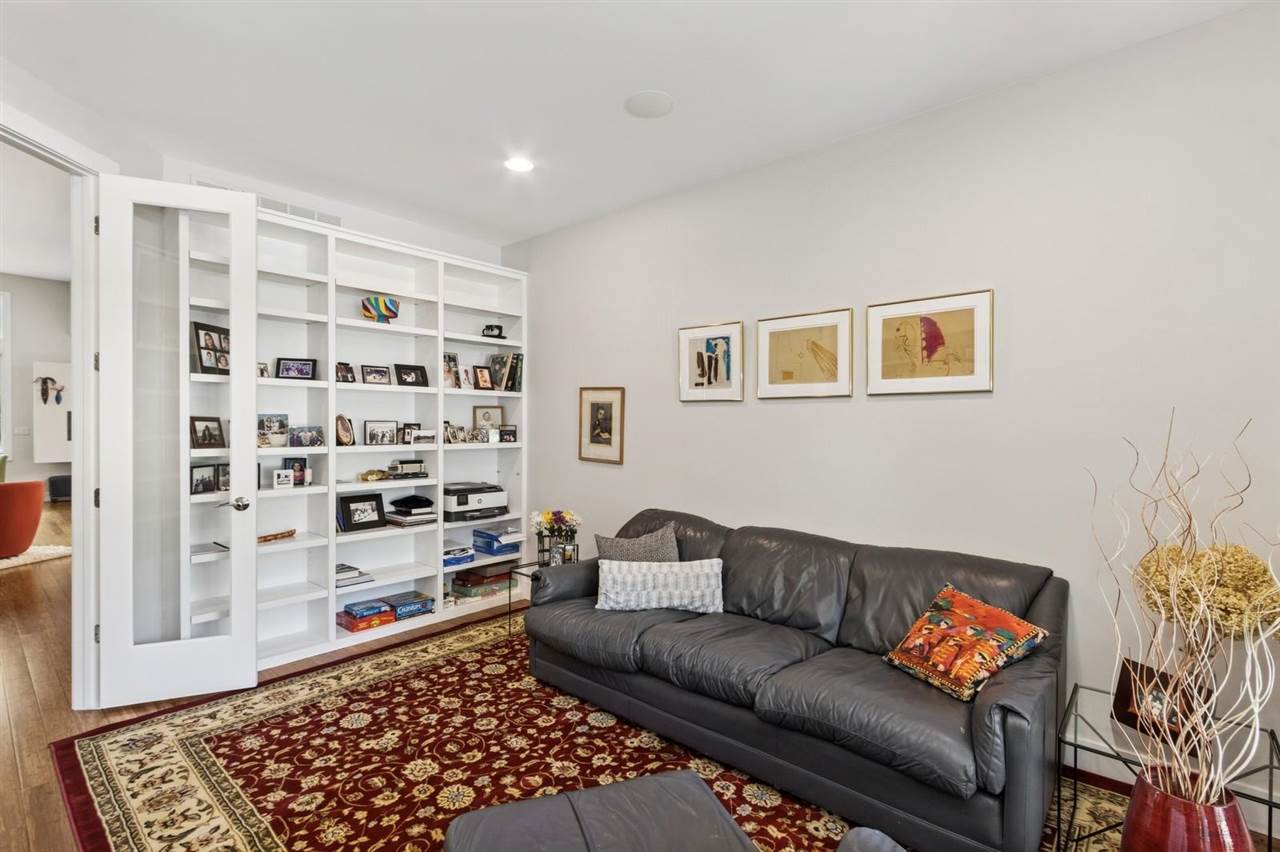 2000 Forest Hill Circle Coralville IA 52241