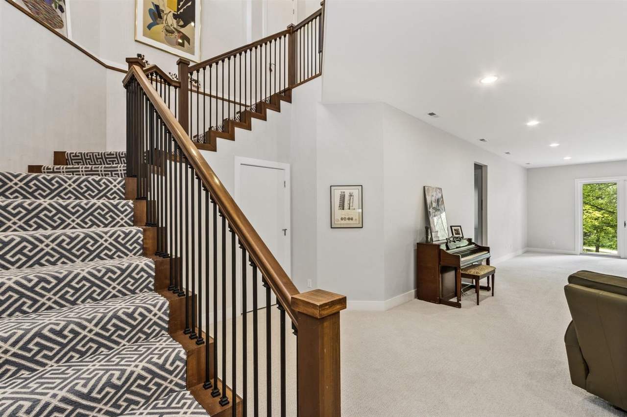 2000 Forest Hill Circle Coralville IA 52241