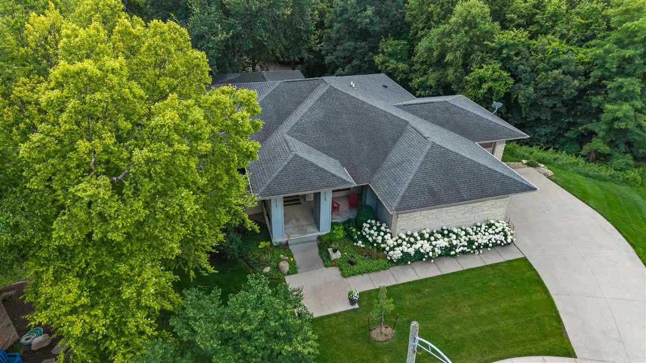 2000 Forest Hill Circle Coralville IA 52241