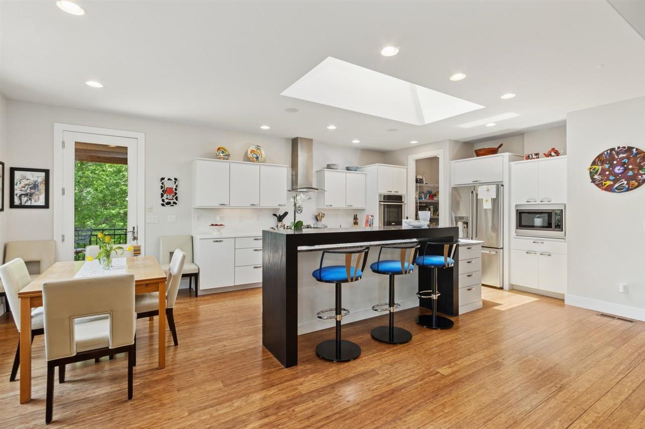 2000 Forest Hill Circle Coralville IA 52241