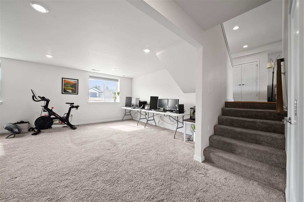4509 Luke Drive Iowa City IA 52246
