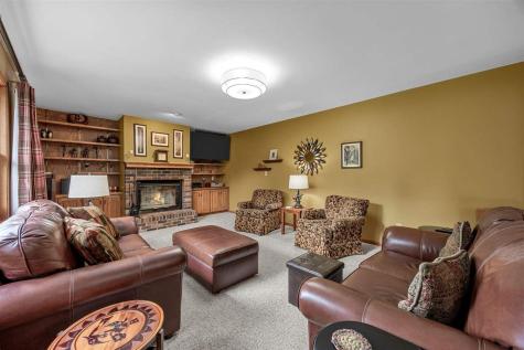 1303 Chamberlain Drive Iowa City IA 52240