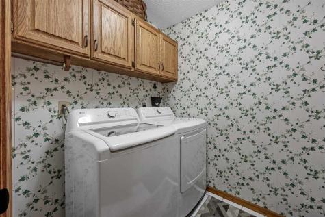 1303 Chamberlain Drive Iowa City IA 52240