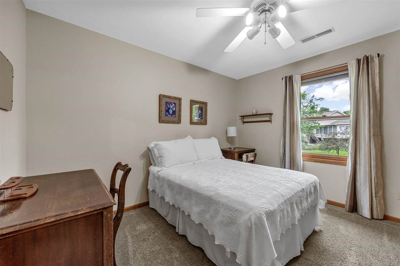 1303 Chamberlain Drive Iowa City IA 52240