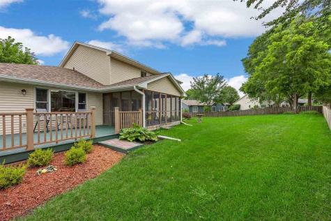 1303 Chamberlain Drive Iowa City IA 52240
