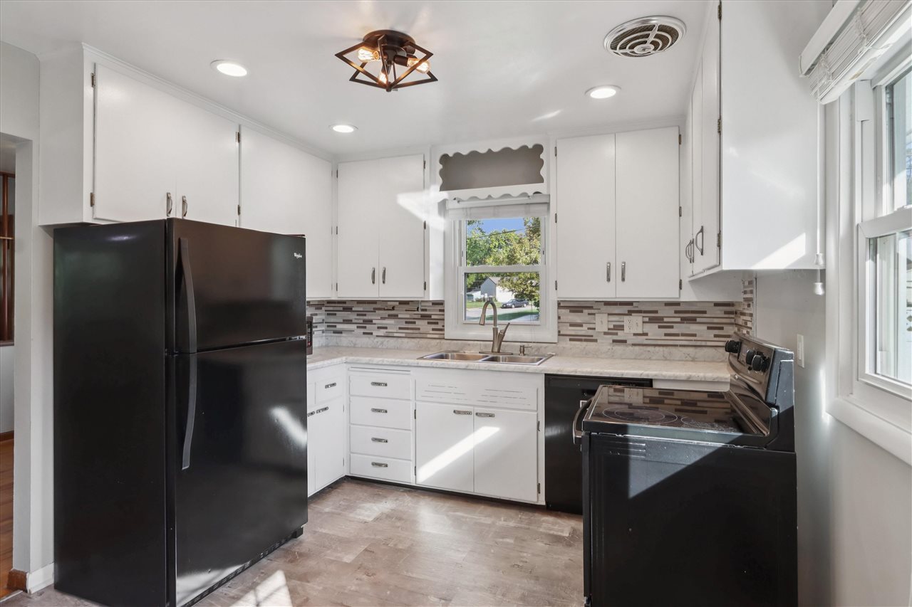 1402 Laurel Street Iowa City IA 52240