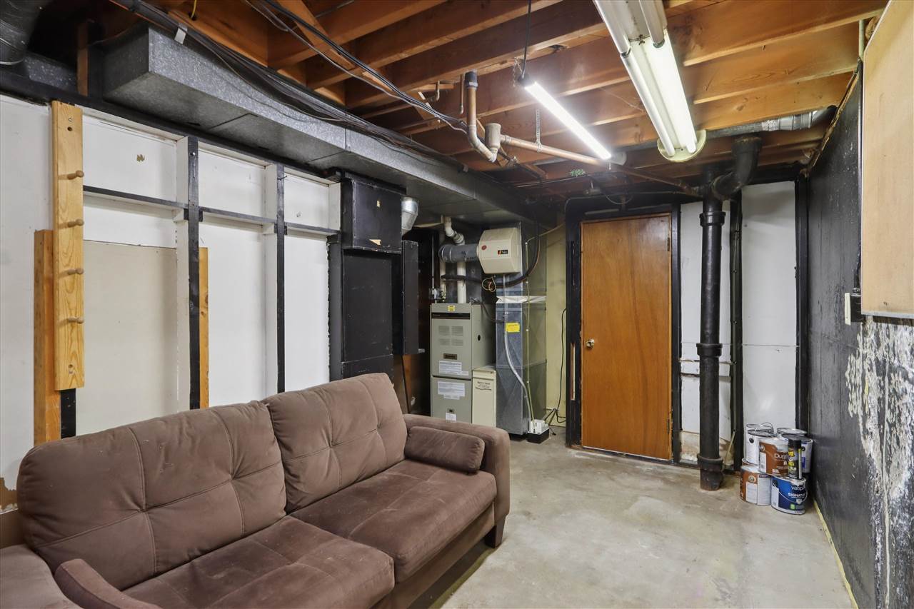 1402 Laurel Street Iowa City IA 52240