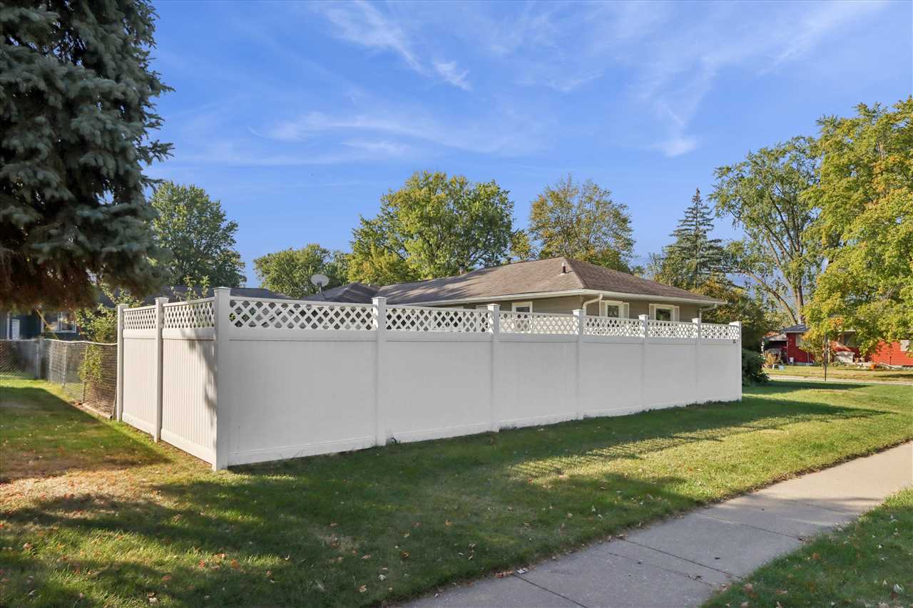 1402 Laurel Street Iowa City IA 52240