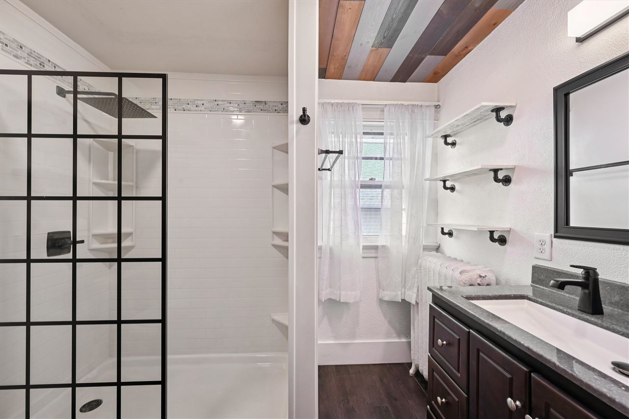 1815 Washington Avenue SE Cedar Rapids IA 52403