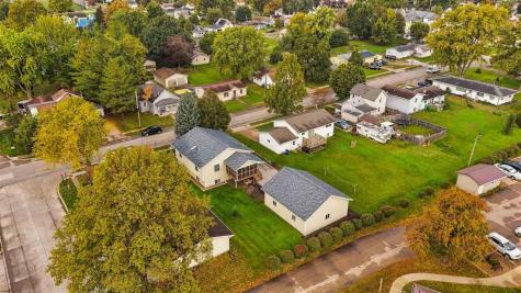 514 S 9th Avenue Washington IA 52353