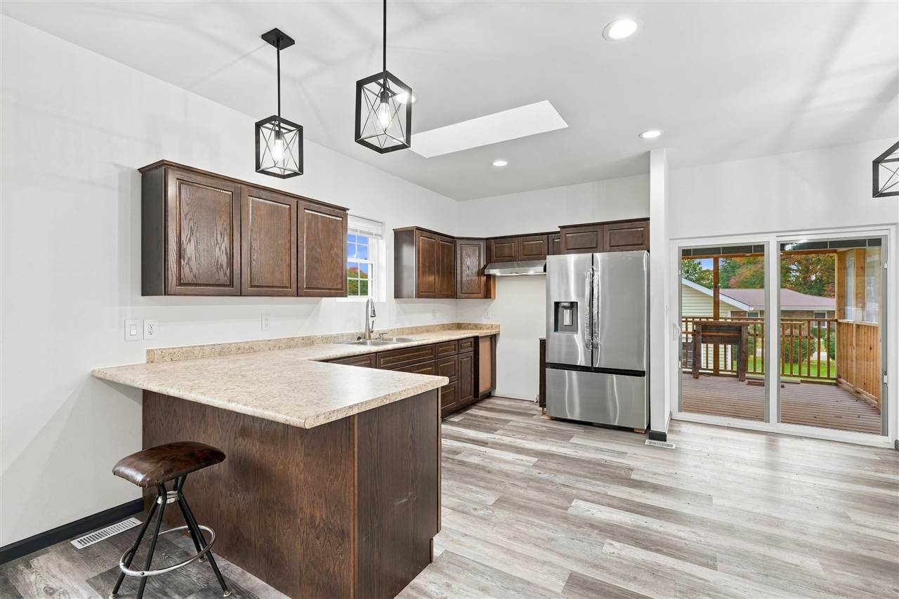 514 S 9th Avenue Washington IA 52353