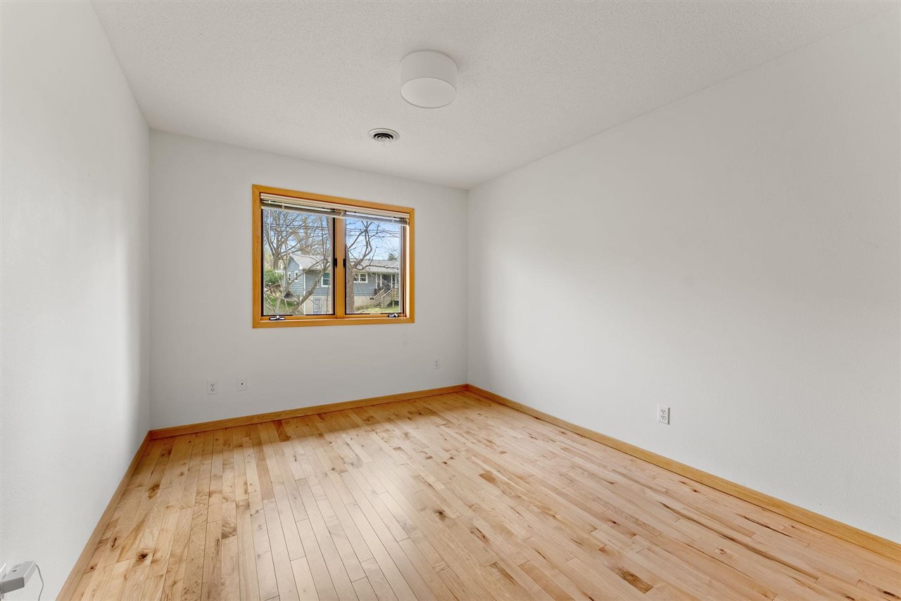 24 Samuel Drive Iowa City IA 52245