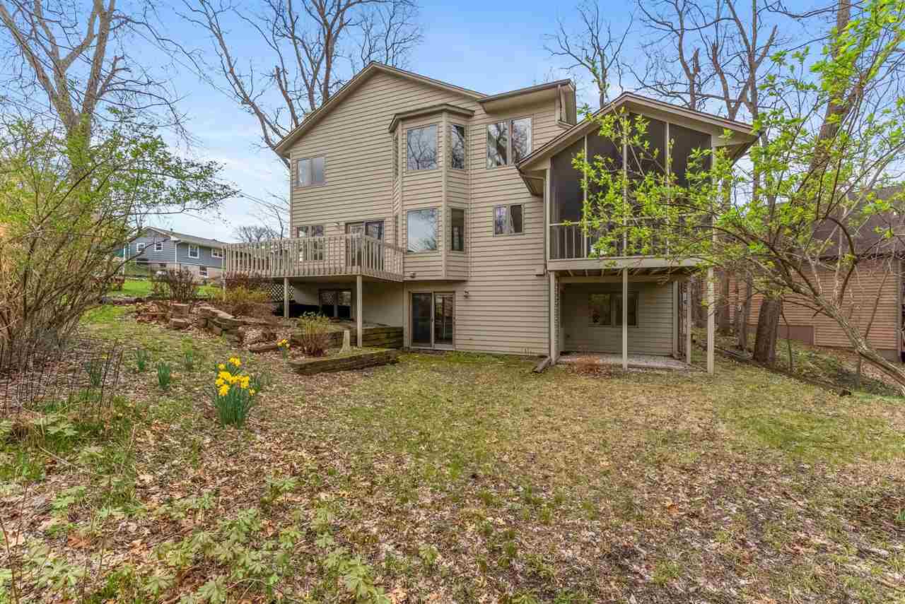 24 Samuel Drive Iowa City IA 52245