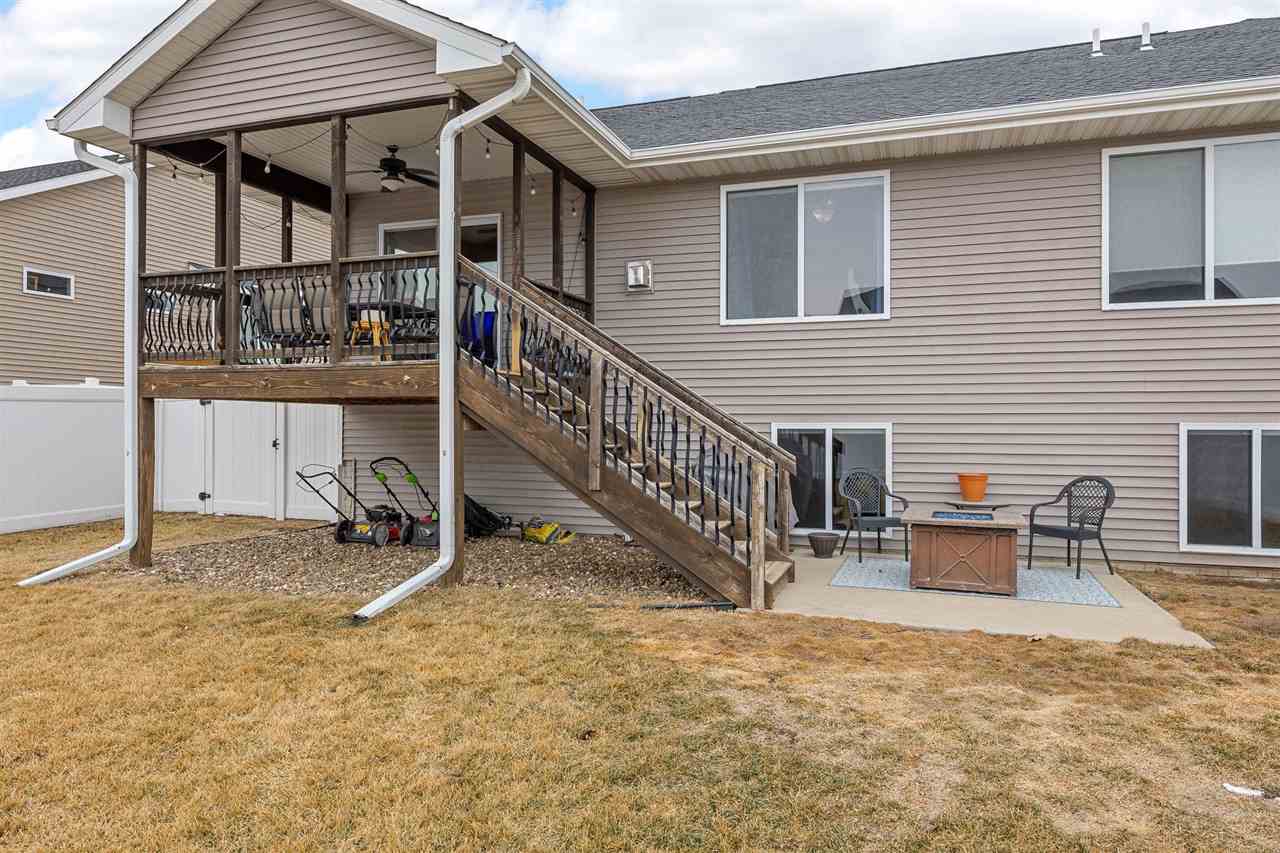 1241 Twin Leaf Tiffin IA 52340