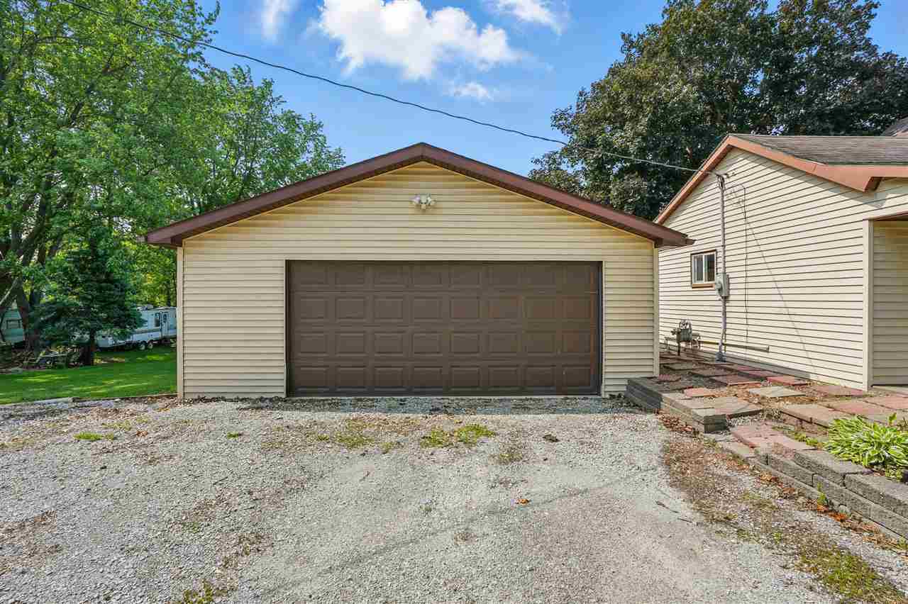 615 Lincoln Street Ainsworth IA 52201