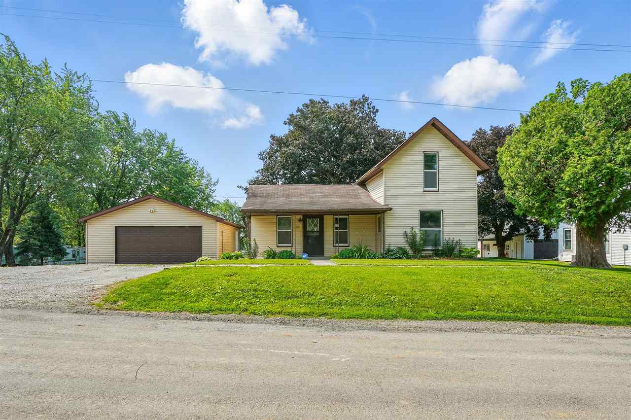615 Lincoln Street Ainsworth IA 52201