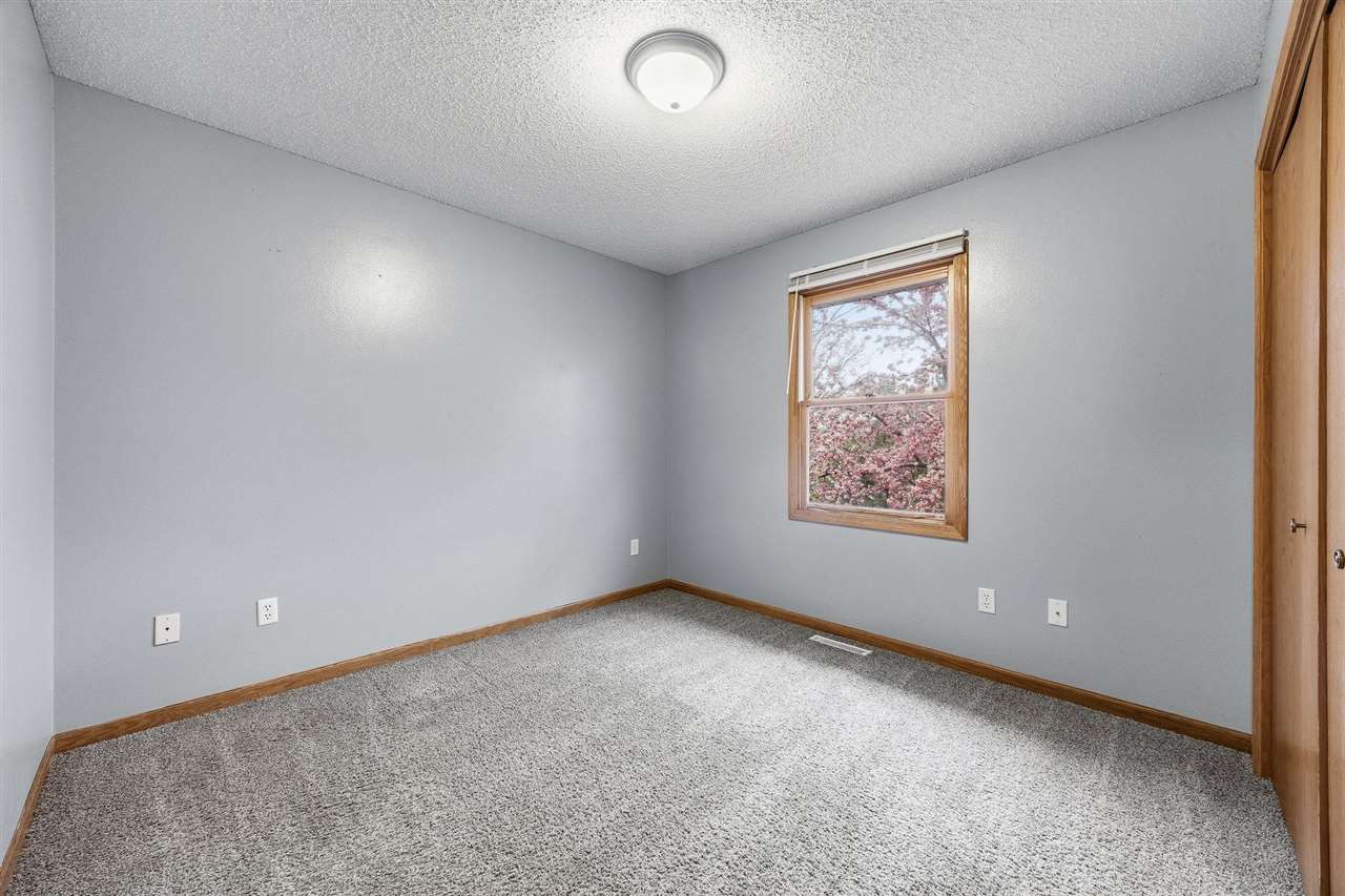 660 Molly Drive North Liberty IA 52317