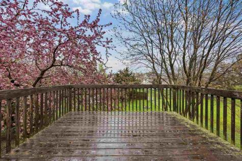 660 Molly Drive North Liberty IA 52317